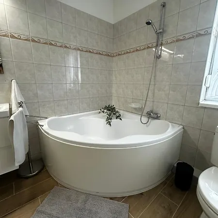 Gerecse View Dunaszentmiklós