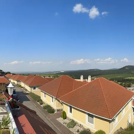 Gerecse View Apartament *