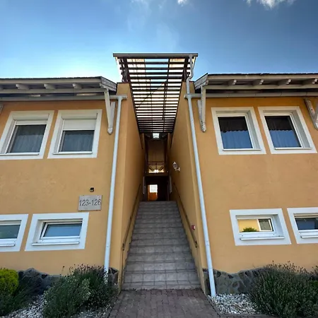 Gerecse View Apartman *