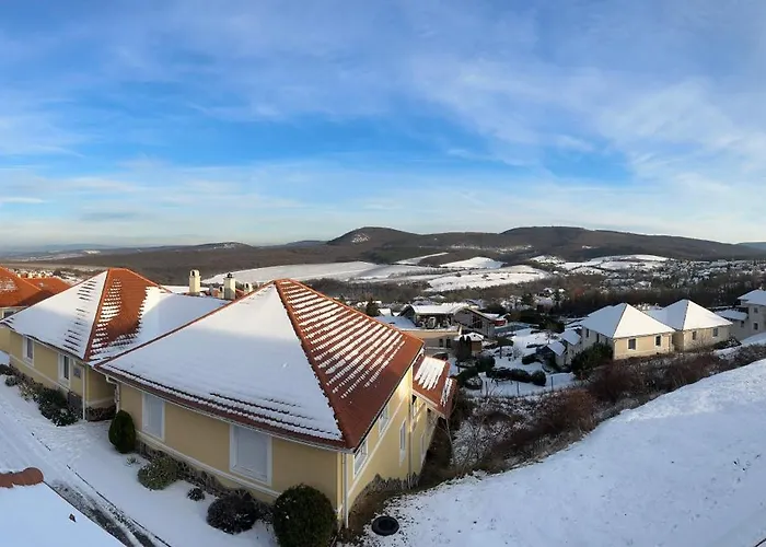 Gerecse View Lejlighed Dunaszentmiklós